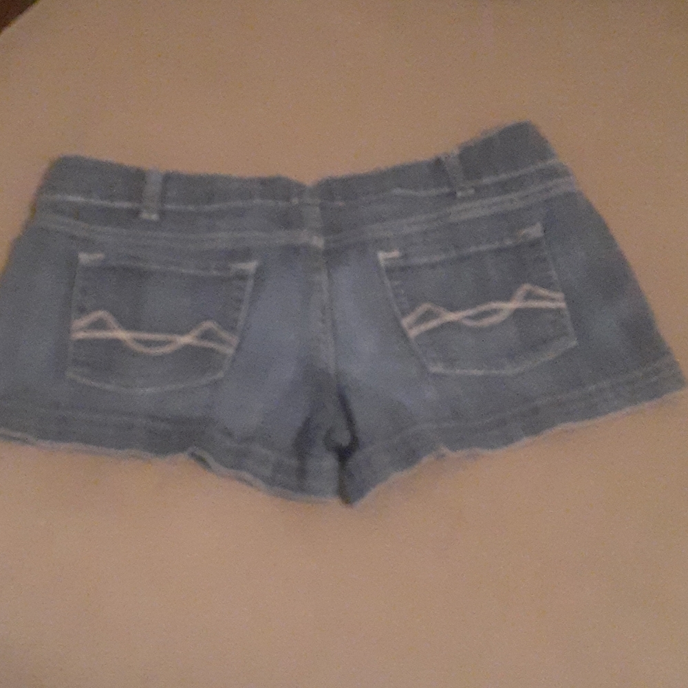 Shorts - Picture 2 of 2